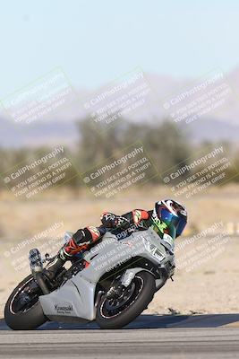 media/Dec-04-2025-Racers Edge (Thu) [[5ebc9f124d]]/3-B Group/2-Session 1 (Turn 4 Entry)/